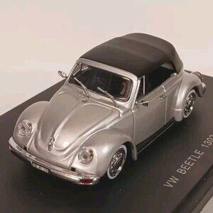 Universal Hobbies Volkswagon Beetle 1303 VW Diecast 1:43 (Rear Window Loose)